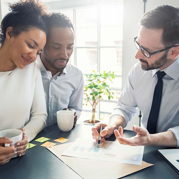 Family couple consultations with a lawyer